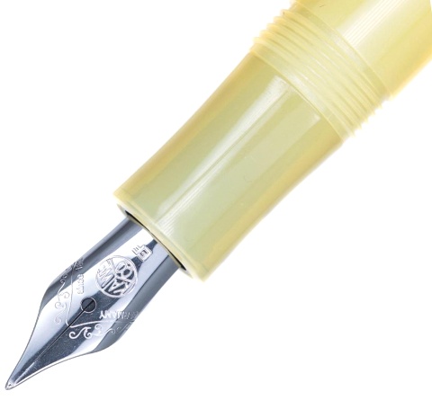  Ручка перьевая Kaweco Frosted Sport, Sweet Banana CT (Перо М - 0.9 мм)