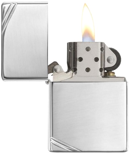  Зажигалка Zippo Vintage™ с покрытием High Polish Chrome