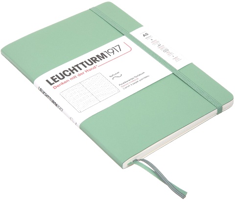  Блокнот Leuchtturm Classic, A5, 80 г/м2, 123 стр., в точку, мягкая обложка, шалфей