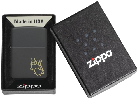  Зажигалка Zippo Fire Heart с покрытием Black Matte