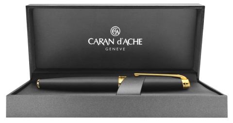 Шариковая ручка Caran d`Ache Leman Black, Matt GP