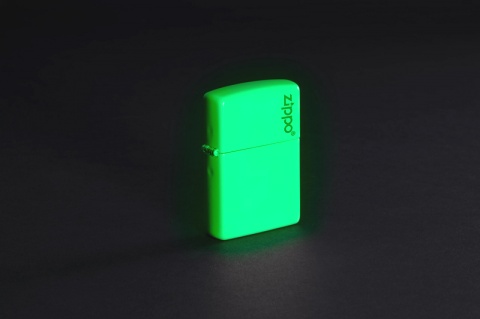  Зажигалка Zippo Classic с покрытием Glow In The Dark